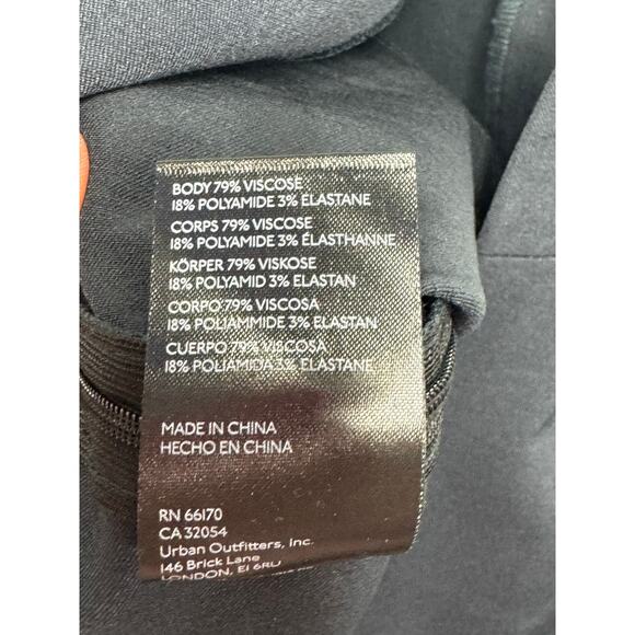 NWT Urban Outfitters Women's Slit Front Black Bootcut Dress Pants - 10 (31x33.5) - Picture 6 of 6